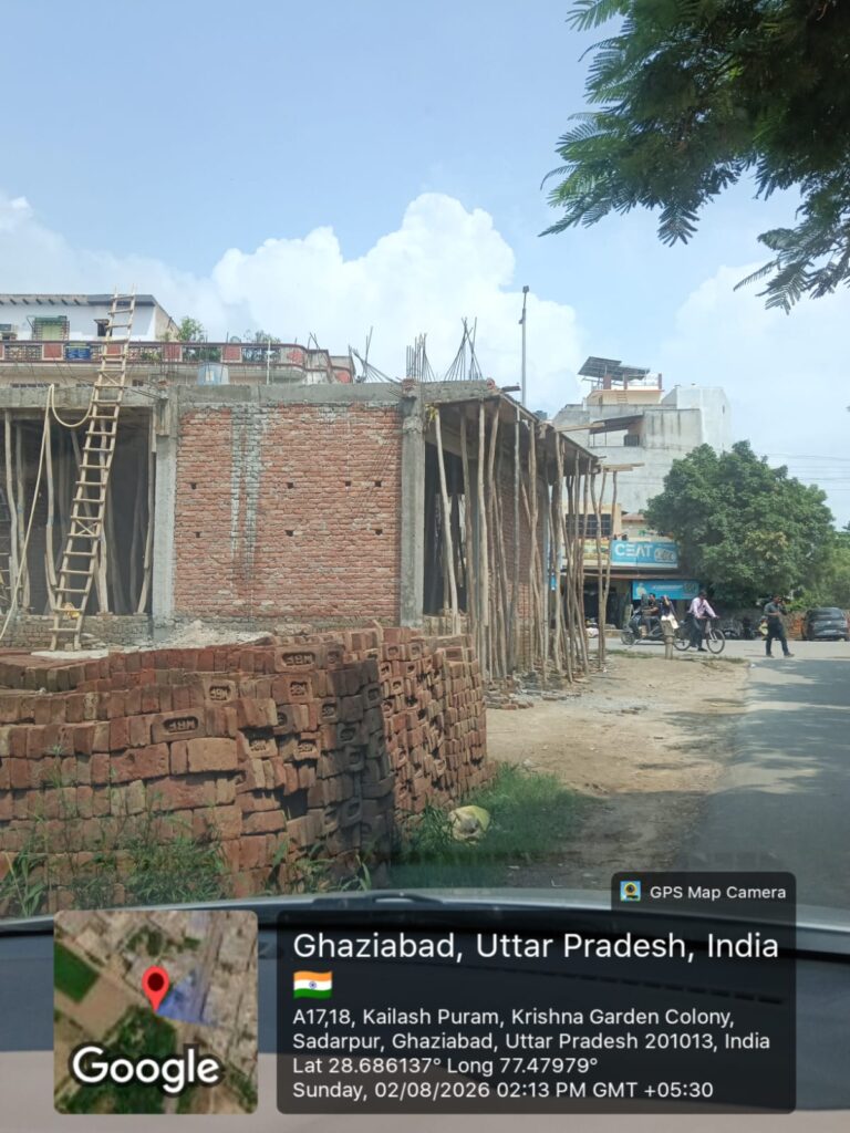 लिंग के बाद फिर निर्माण! GDA के सामने जवाबदेही का बड़ा सवाल।"